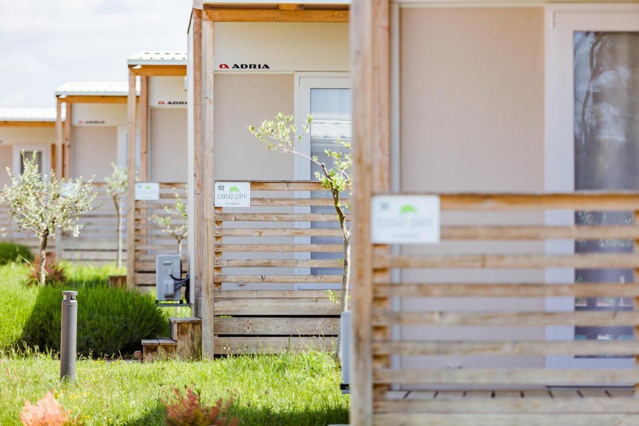 Premium Mobile Homes Istria - Camping Lanterna Porec - Luxury Mobilhome المظهر الخارجي الصورة